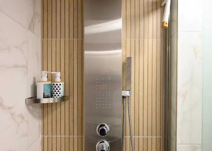 Luxury Living דירה *